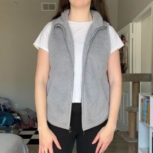 Fuzzy gray zip up vest